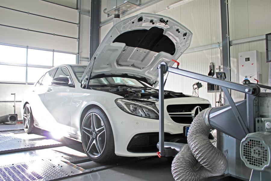  Mercedes-Benz C63 AMG by DTE-Systems 2015 года  (фото 2 из 5)